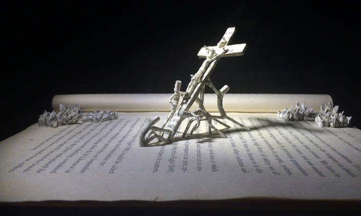 At-the-cross-02